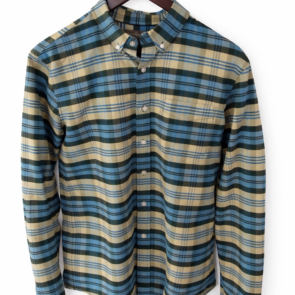 L. L Bean Signature Blue and Tan Plaid Button-Down Shirt